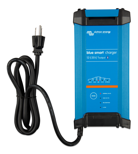 IP22 Blue Smart Charger 12/30(1) 120V NEMA 5-15