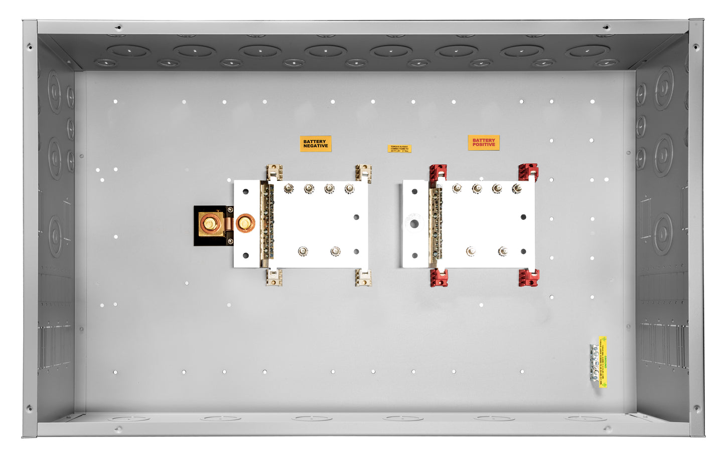 Midnite Battery Combiner Box with 50mv Shunt (Optional Third Busbar NOT inlcuded) - Off Grid B.C.